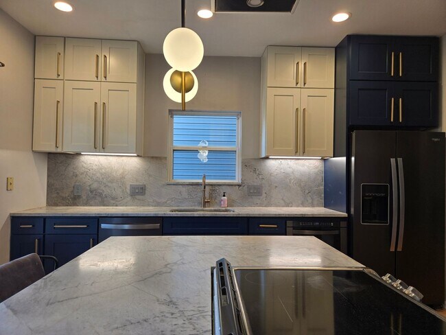 Foto del edificio - 929 Weninger Cir