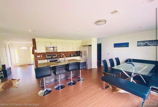 Foto del edificio - 4066 Fieldview Ave