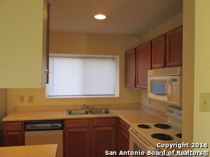 Foto del edificio - 7511 Longing Trail