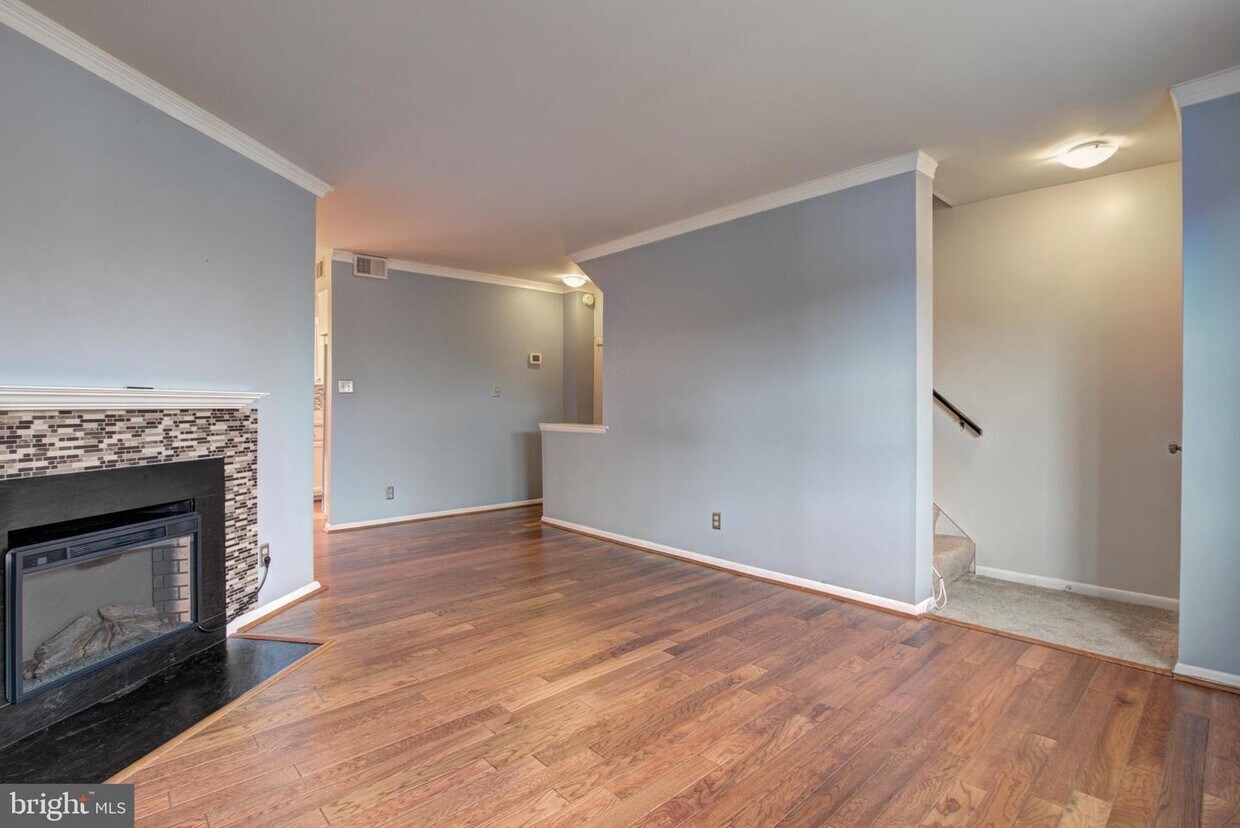 2725 S Walter Reed Dr Unit B, Arlington, VA 22206 Apartment for Rent