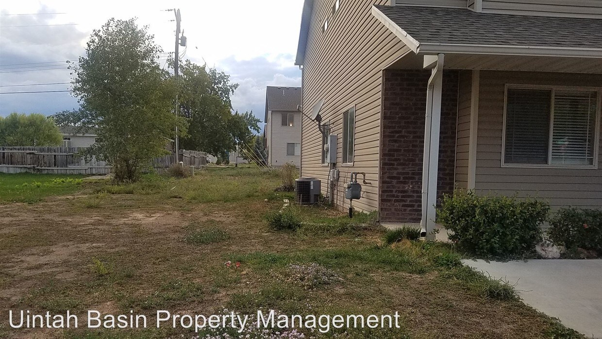 Building Photo - 577 N 100 E