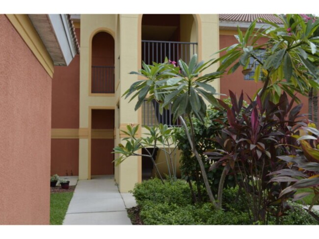 Building Photo - Luxury 2nd Floor Condo in Palmetto Cove