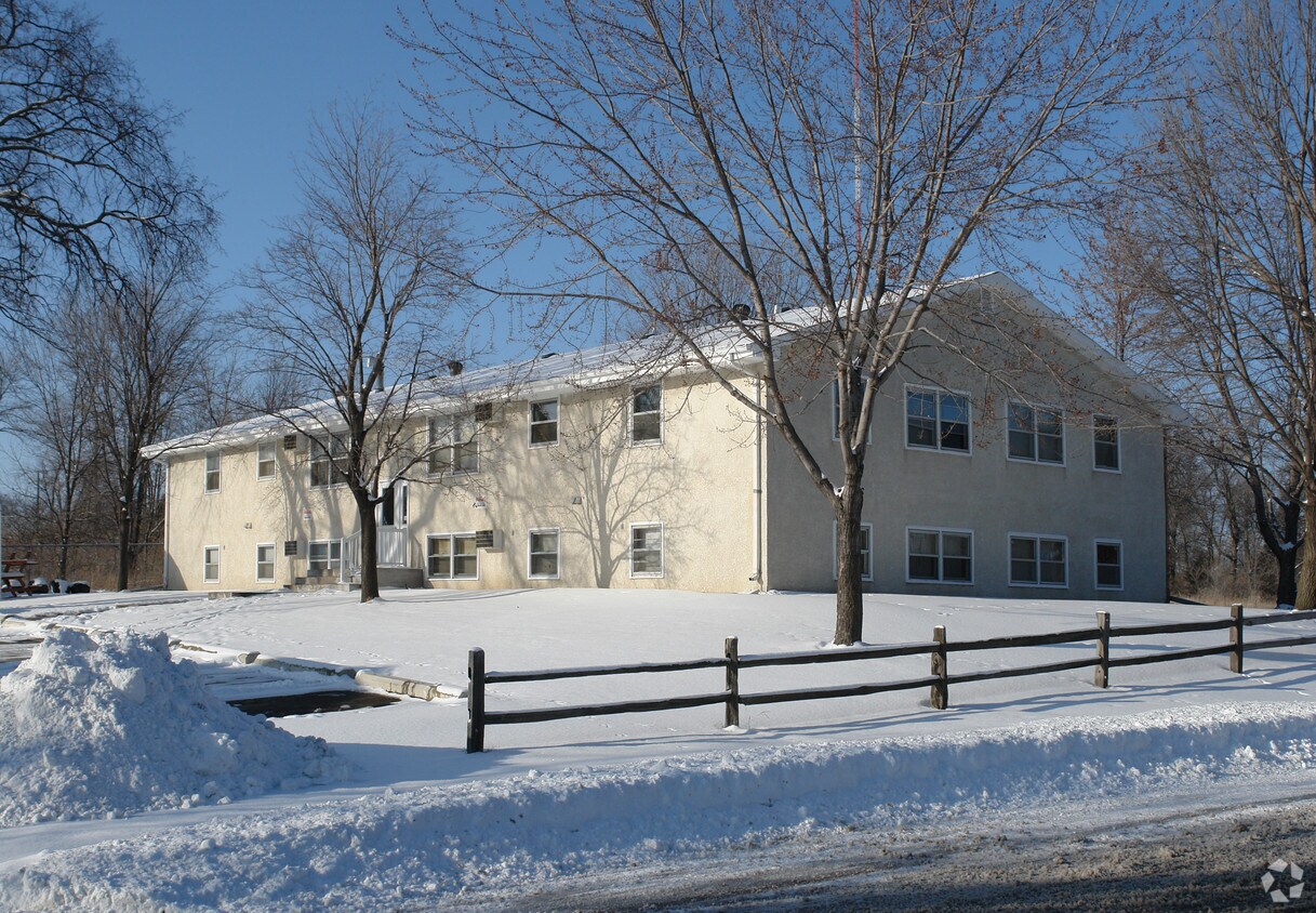 Building Photo - 802 Garfield St