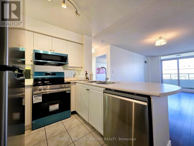 Building Photo - 8-1008 Rean Dr