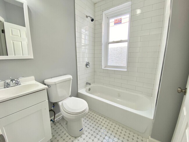Building Photo - Anika Homes 3 Bedroom