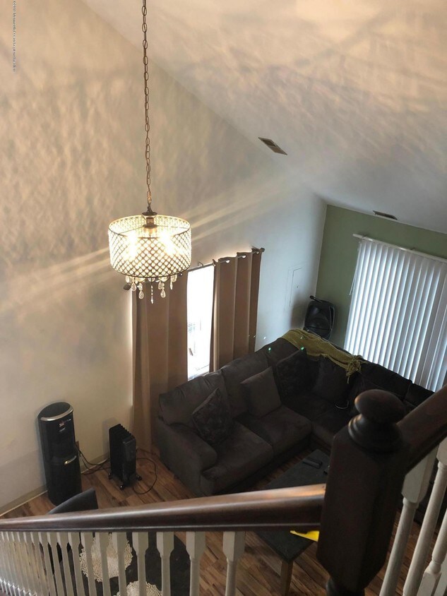 Foto principal - 3501 Woodlands Dr