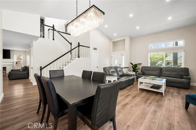 Foto del edificio - 27184 Highlands Ln