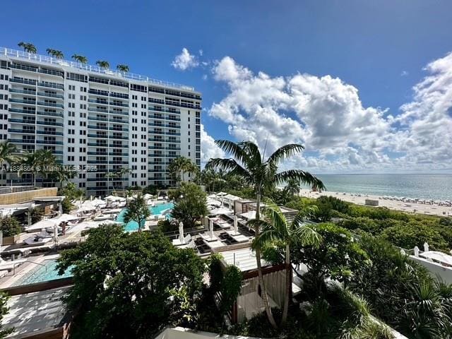 Building Photo - 2301 Collins Ave