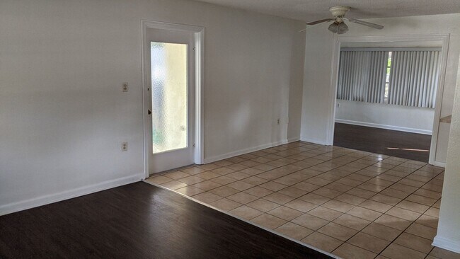 Foto del edificio - 3 Bedroom 2 Bath in Eustis Fl