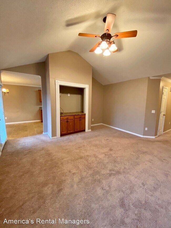 Foto del edificio - 3 br, 2 bath House - 3626 Crescent Gardens...