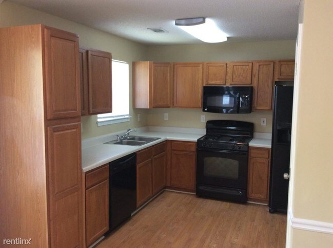 Building Photo - 3676 Arrowhead Pl