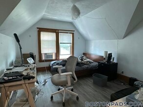 Building Photo - 4 High St