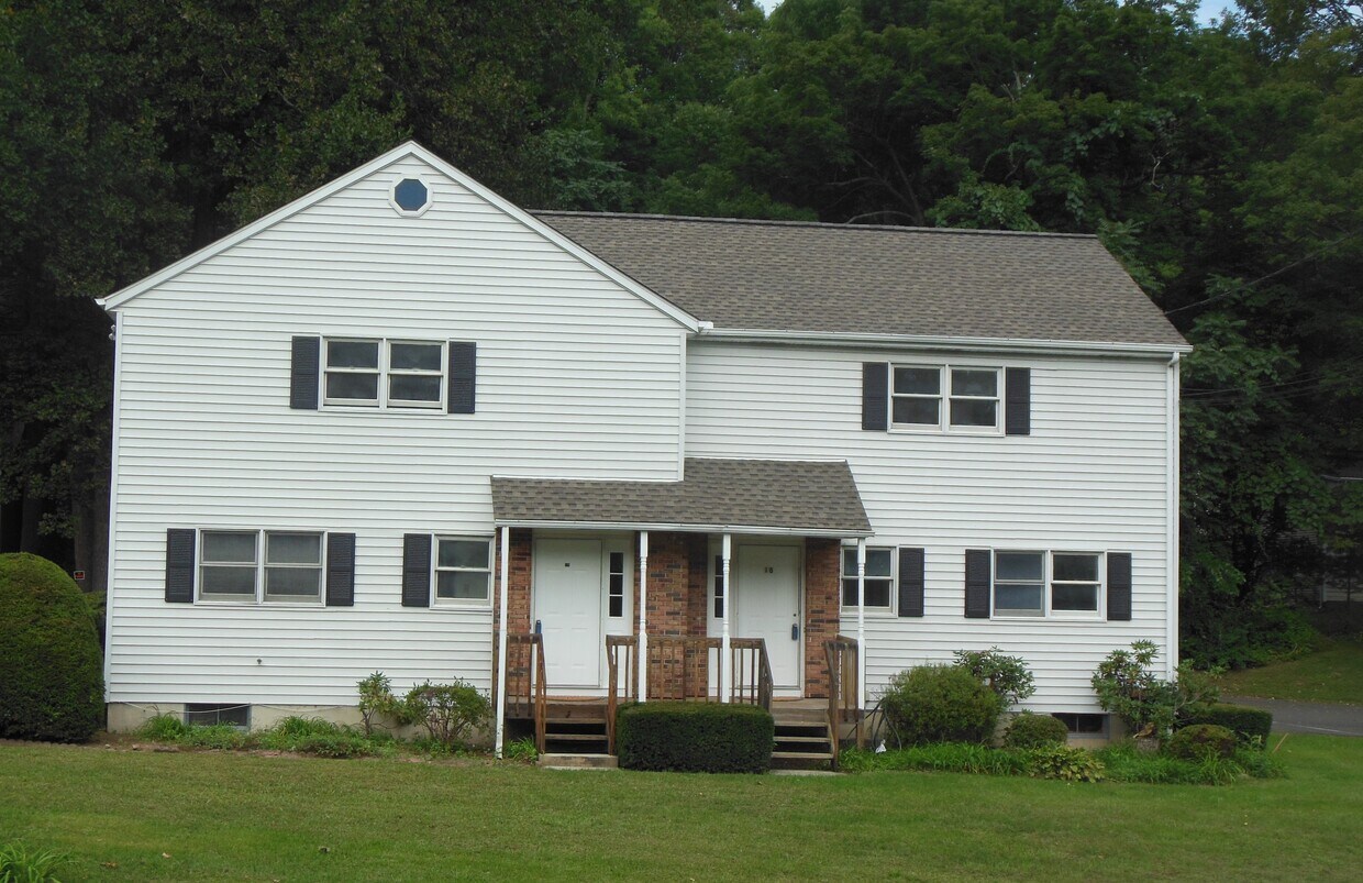 Primary Photo - 18 Maple Ave
