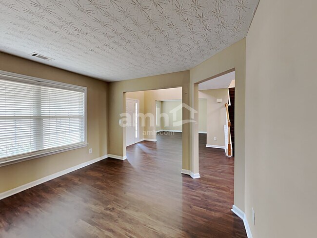 Foto del edificio - 2431 Lance Ridge Way