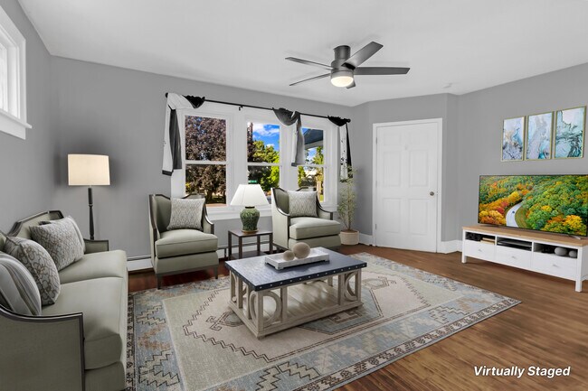 Foto del edificio - 1462 Carroll Ave