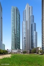 Building Photo - 1201 S Prairie Ave