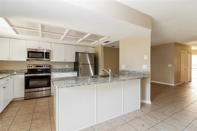 Building Photo - 37 Harbor Oaks Cir