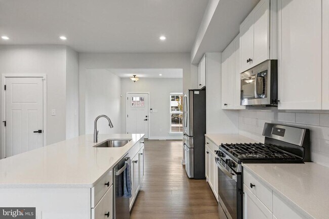 Foto del edificio - 2 Rosemary Wy