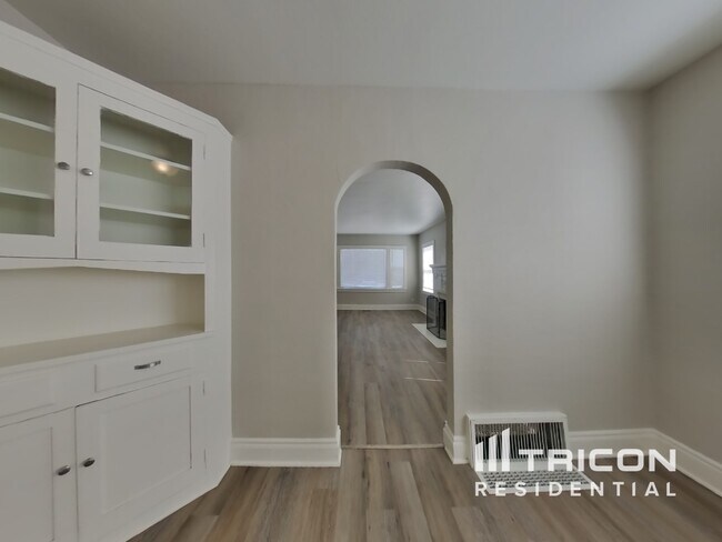 Foto del edificio - 444 E 12th St
