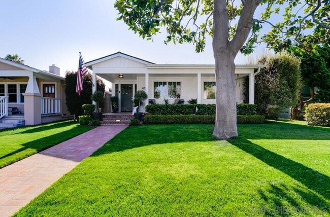 Building Photo - 455 J Ave