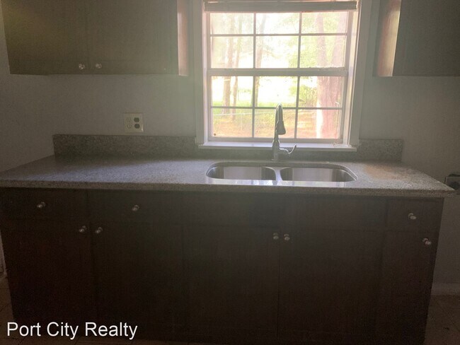 Building Photo - 3 br, 1 bath House - 7324 Golden Meadows Road
