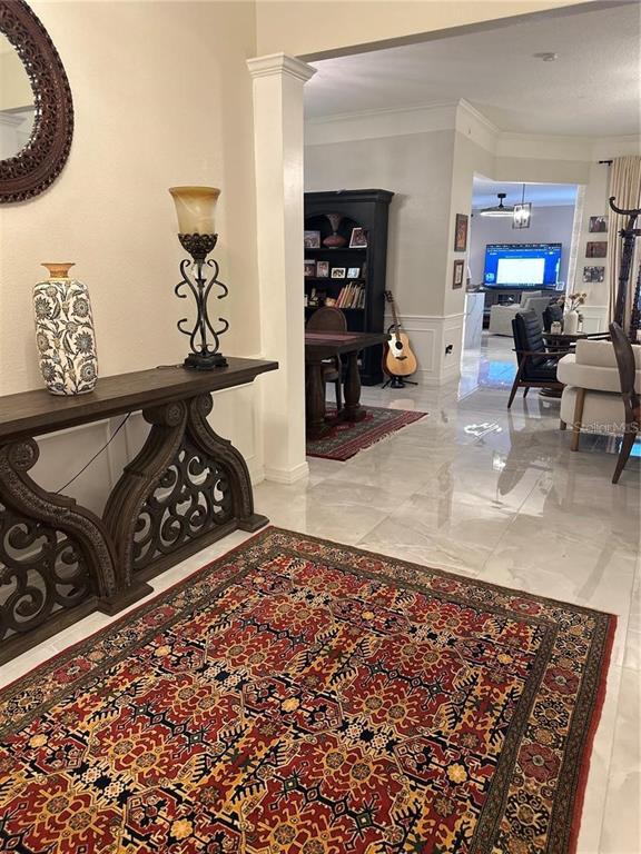 Foto del edificio - 6431 Chatham View Ct