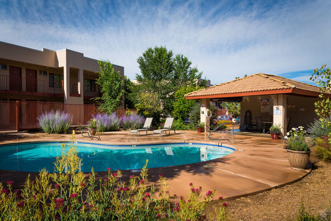 Las Palomas Rentals - Santa Fe, NM | Apartments.com