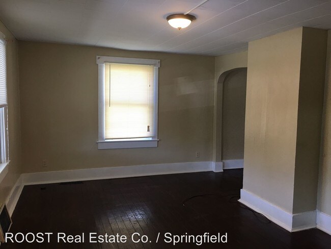 Building Photo - 3 br, 1 bath House - 2220 Beatrice St