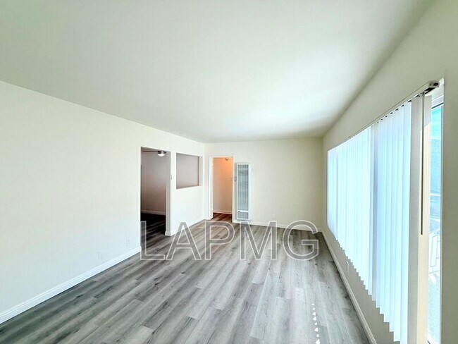 Foto del edificio - 625 Aerick St