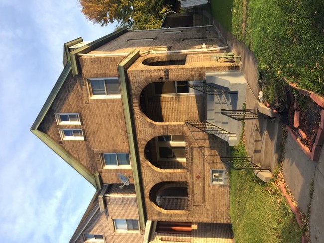 Building Photo - 113 Bessemer Ave