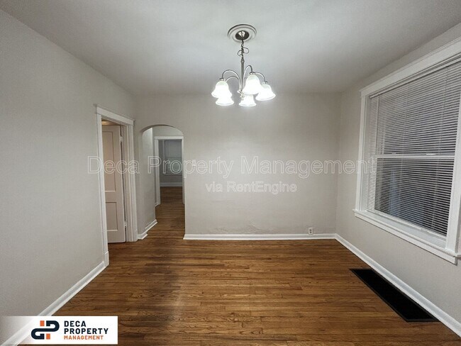 Foto del edificio - 4950 Sutherland Ave