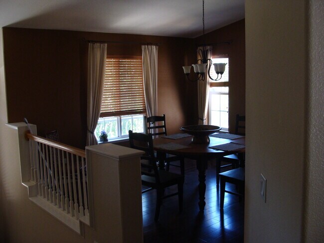 Building Photo - 117 Purple Martin Ct