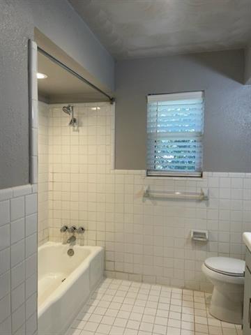 Building Photo - 10830 Marchant Cir