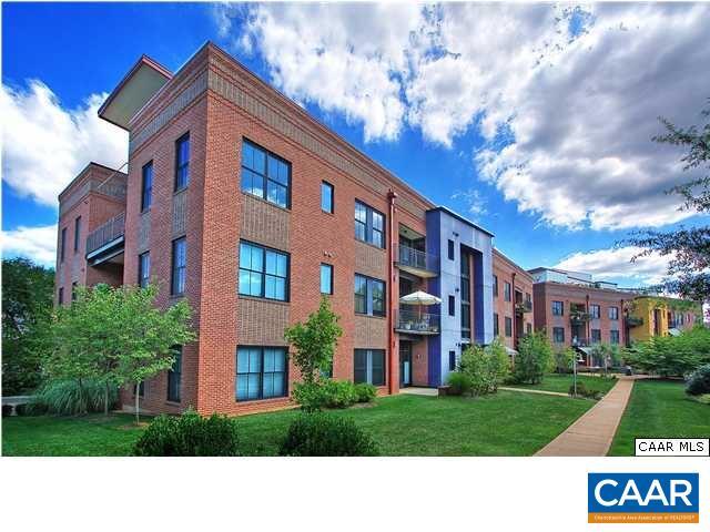 Foto principal - 202 Douglas Ave