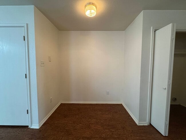 Building Photo - 4300 Alan Kent Dr