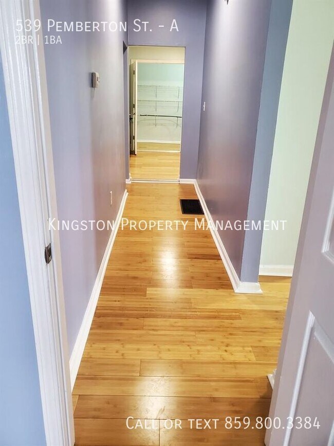 Building Photo - MOVE-IN SPECIAL!! 1/2 OFF DEPOSIT!! Cozy 2...