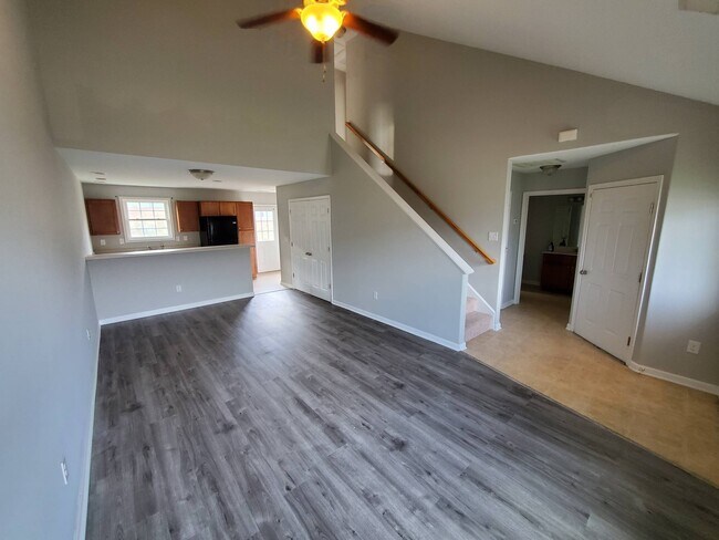 Foto del edificio - 10 Paige Dr