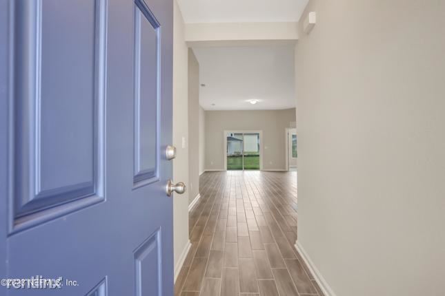 Foto del edificio - 4 br, 2 bath House - 2134 R Pine Creek Ct
