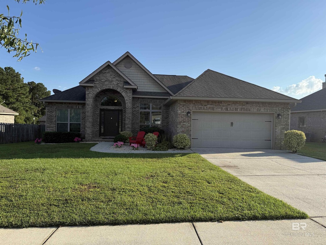 Foto principal - 726 Truxton Street