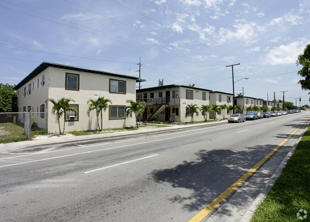 Ingram Park Apartments in Opa Locka, FL