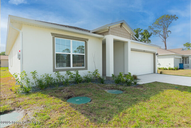 Building Photo - 724 San Filippo Dr SE