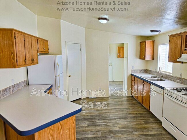 Foto del edificio - 13470 E Kahlua Rd