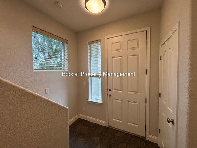 Foto del edificio - 1320 Thompson St