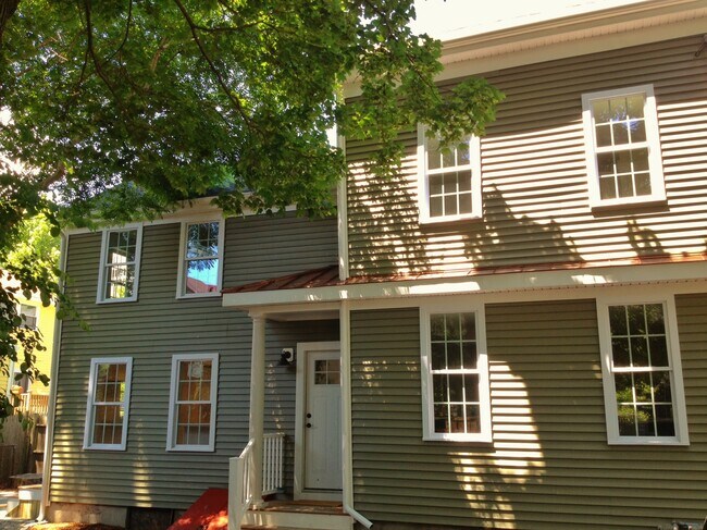 Foto del edificio - 1 Norfolk Pl