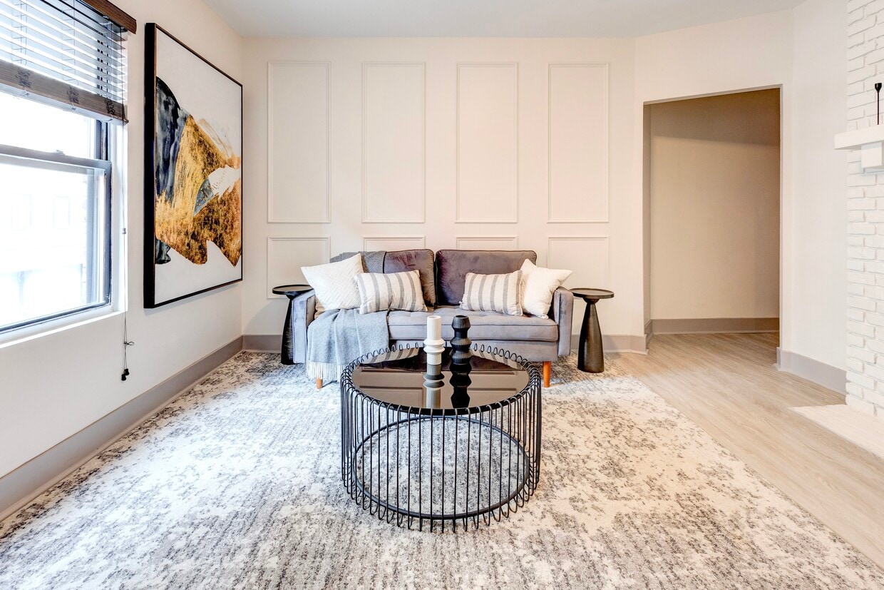 Foto principal - The Tobee - Cathedral St 311 (19 W. Mulberry)