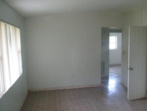 Building Photo - 3 bedroom in Fort Myers FL 33916