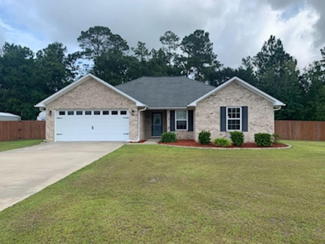 Primary Photo - Stunning 3-Bedroom Home in Parish Crossing...