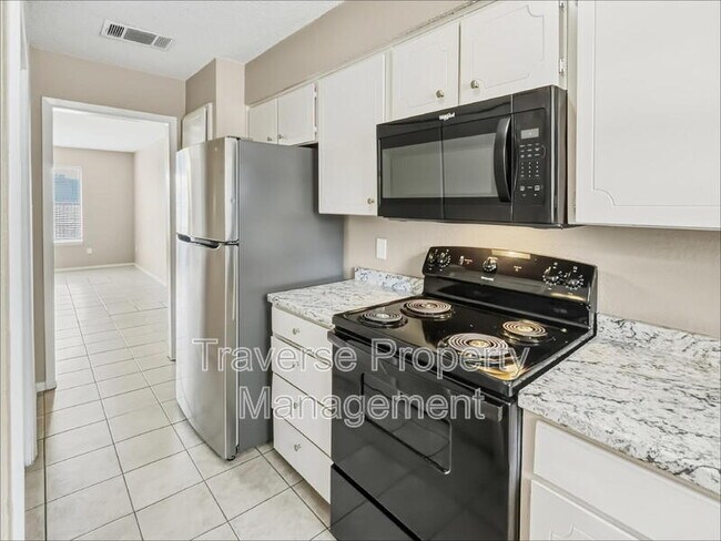 Foto del edificio - 1006 Bland Dr