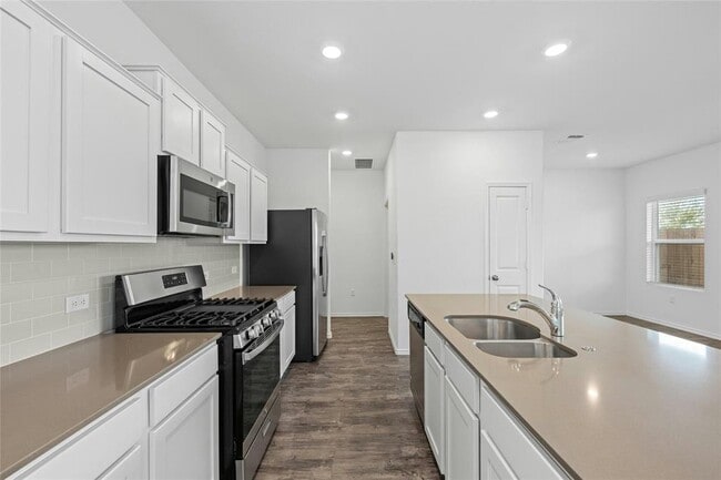 Building Photo - 15216 Spruce Frost Cv