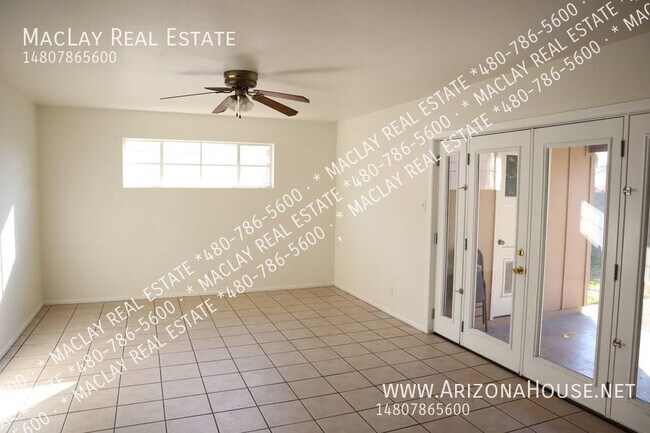 Foto del edificio - 7013 E Loma Land Dr